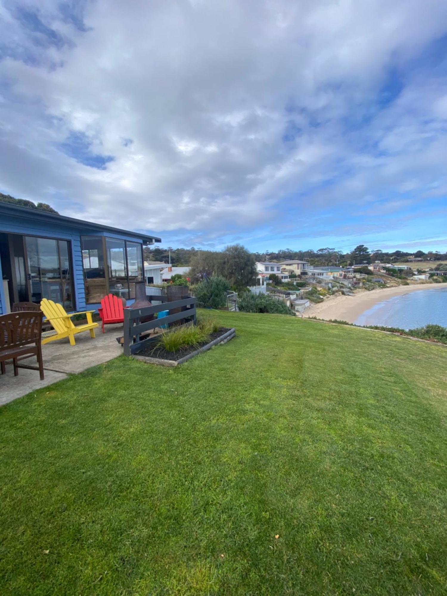 Beach Buoy Opossum Bay South Arm Exterior foto